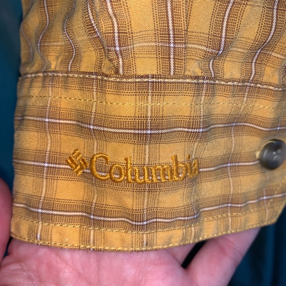 Men's Columbia button-up shirt - Sz Large Tall - Picture 4 of 5